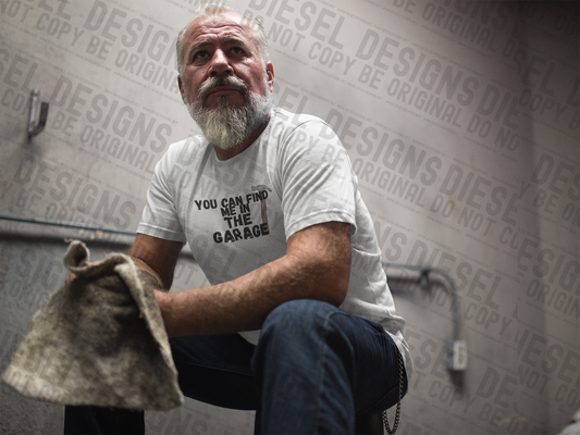 Find me in the garage | 300 DPI | Transparent PNG